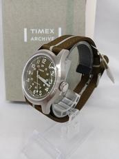 手巻き時計　日差±10　箱付属(日焼け)|TIMEX