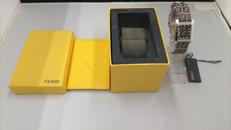 クオーツアナログ時計|FENDI