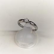 ダイヤリング|-