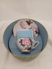 カップ&ソーサー(ピンク)|WEDG WOOD