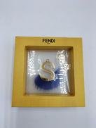 アルファベットファーSチャーム|FENDI