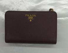 二つ折り財布|PRADA
