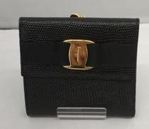 二つ折り財布|salvatore ferragamo