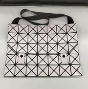 ショルダーバッグ|BAO BAO ISSEY MIYAKE