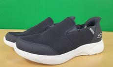 シューズ|SKECHERS