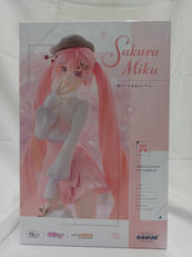 桜ミク お花見コーデVER|グッドスマイルカンパニー