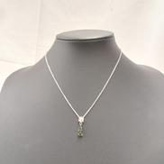 Ｄ0.15ＣＴ　緑石1.34ＣＴ|K18WG