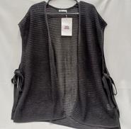 透かし編みジレ|JAVA