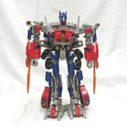 オプティマスプライム オートボット|TAKARA TOMY