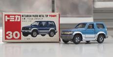 三菱 パジェロ メタルトップ|TOMY