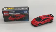 ランボルギーニ HURACAN PERFORMANTE|TAKARATOMY