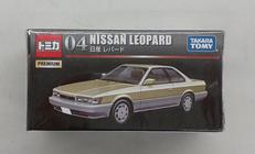 日産 レパード(ゴールド×シルバー)|TAKARATOMY