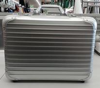 アタッシュケース|RIMOWA