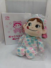 だっこペコちゃん ぬいぐるみ|FUJIYA