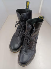8ﾎｰﾙﾌﾞｰﾂ|DR.MARTENS