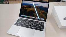 MACBOOK PRO|APPLE