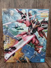 プラモデル　　ンフィニットジャスティスガンダム|BANDAI