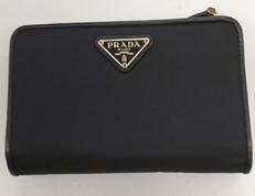 コンパクトウォレット|PRADA
