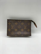 ポシェット・トワレット15|LOUIS VUITTON