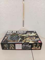 MS-06 ZAKUⅡ　セモベンテ隊仕様|BANDAI