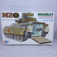 アメリカ M2 ブラッドレー 歩兵戦闘車|TAMIYA
