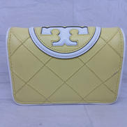 二つ折り財布|TORY BURCH