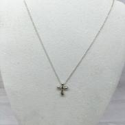 エルサペレッティ スモール クロス ネックレス|TIFFANY&CO.