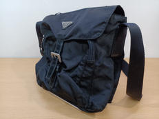 ナイロンショルダーバッグ|PRADA