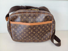 リポーターGM|LOUIS VUITTON