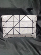BAOBAOポーチ|ISSEY MIYAKE