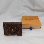 ポルトフォイユ・ヴィクトリーヌ|LOUIS VUITTON