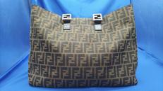 ラージトート|FENDI