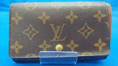 ポルトモネビエトレゾール|LOUIS VUITTON