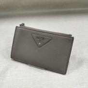 フラグメントケース|PRADA