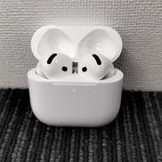 【本体のみ】AirPods 第4世代|APPLE