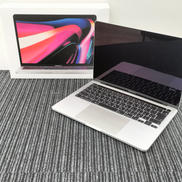 【底面歪み】M1搭載 MacBook Pro|APPLE