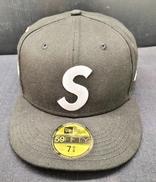 Sロゴ　キャップ|SUPREME×NEW ERA