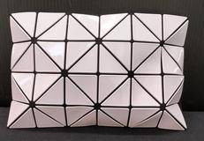 BAO BAO ポーチ|ISSEY MIYAKE