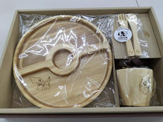 ピカチュウプレート|FUNFAM