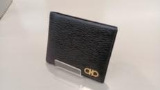 2つ折り財布|FERRAGAMO