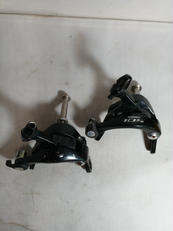 前後ブレーキ|SHIMANO