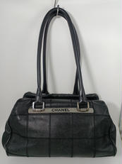 キャビアスキン　ミニボストン|CHANEL