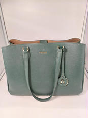 ショルダーバッグ　GR|FURLA