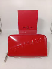 ラウンドファスナー　長財布　RED|FERRAGAMO