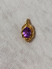 K18石付きペンダントトップ|不明