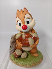 スタチュー デール|DISNEY