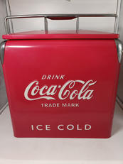 PHCNIC STORAGE|COCA COLA