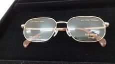 眼鏡フレーム|TITANOS