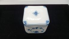 ブルーフルーテッドプレイン|ROYAL COPENHAGEN