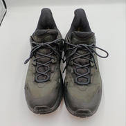 スニーカー|HOKA